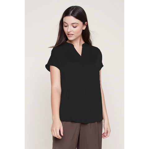 Renuar Collection Short Sleeve V Neck Top, Style #R5016