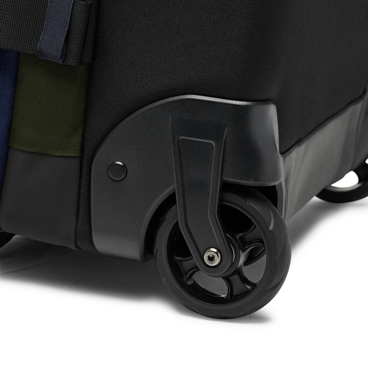 Cotopaxi Allpa 38L Roller Bag
