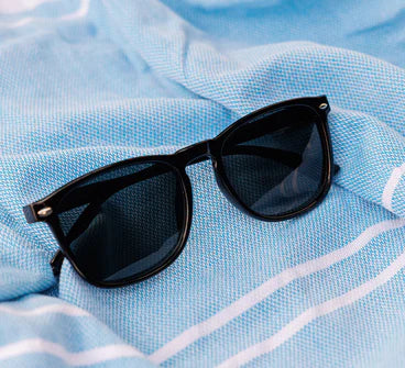 PEEPERS - Solstice Sunglasses - no correction