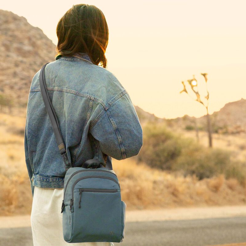 Travelon The Voyages Anti-Theft Tour Bag, Style #43670