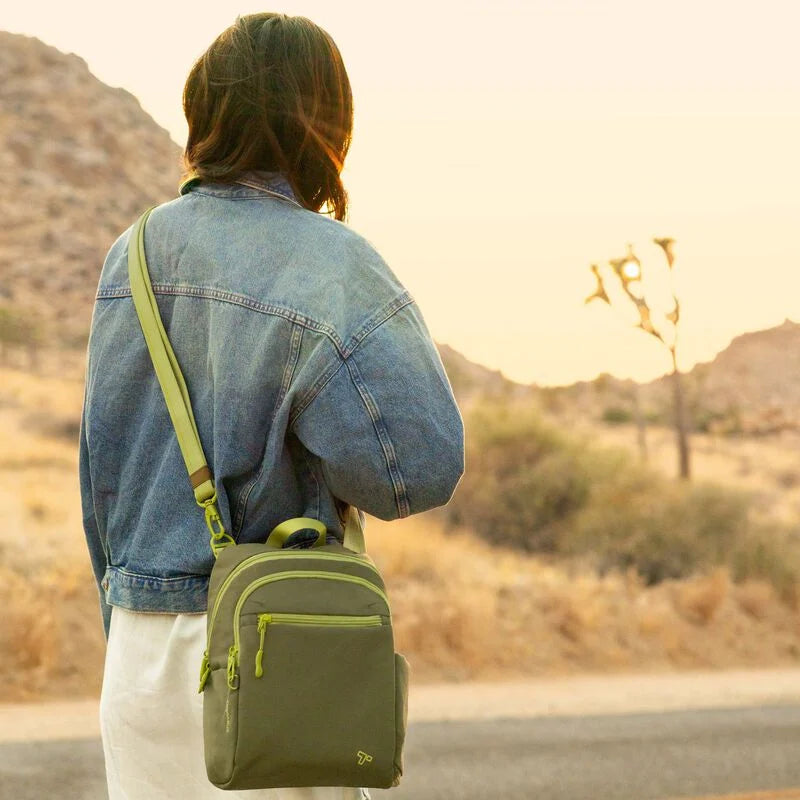 Travelon The Voyages Anti-Theft Tour Bag, Style #43670