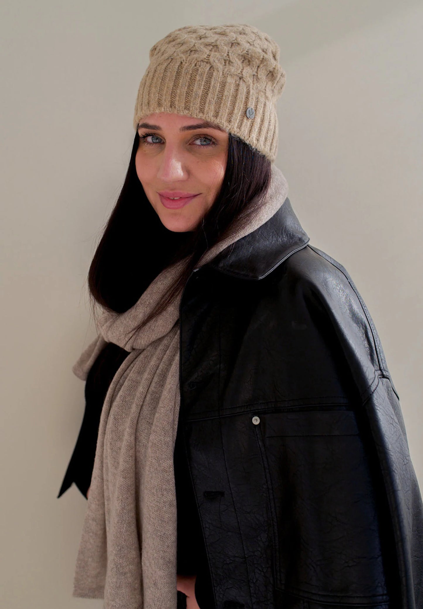 V. FRAAS Signature Jersey Knit Cashmere Wrap, Style #684303