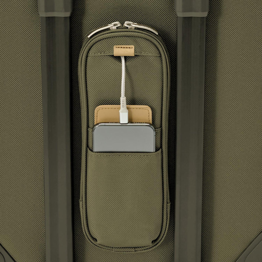 Briggs & Riley Baseline Essential 22" Carry-On Expandable Spinner, Style #BLU122CXSP