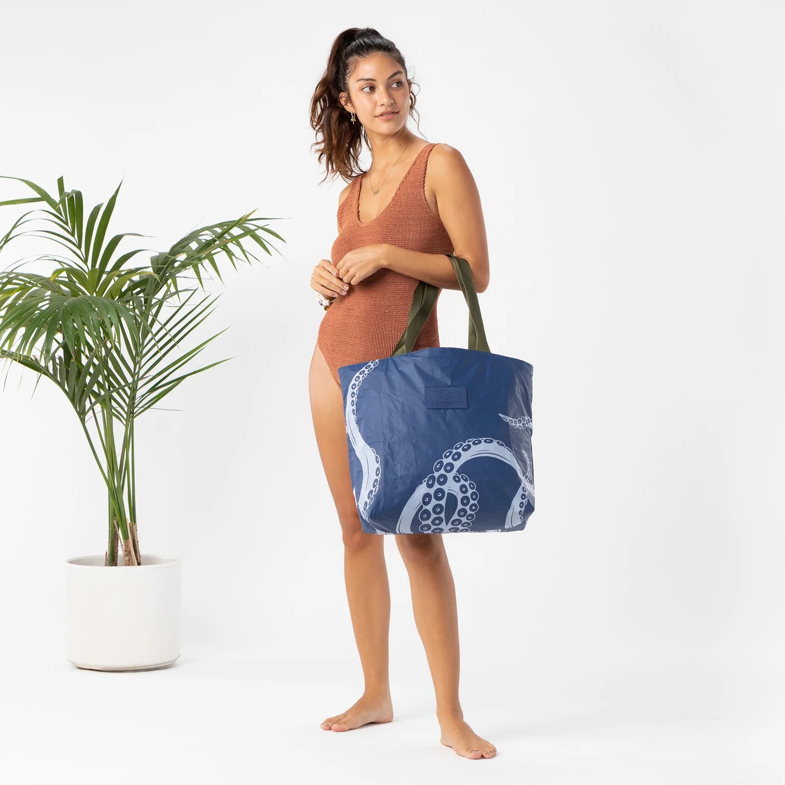 Aloha Day Tripper in He'e Arctic on Navy Aloha