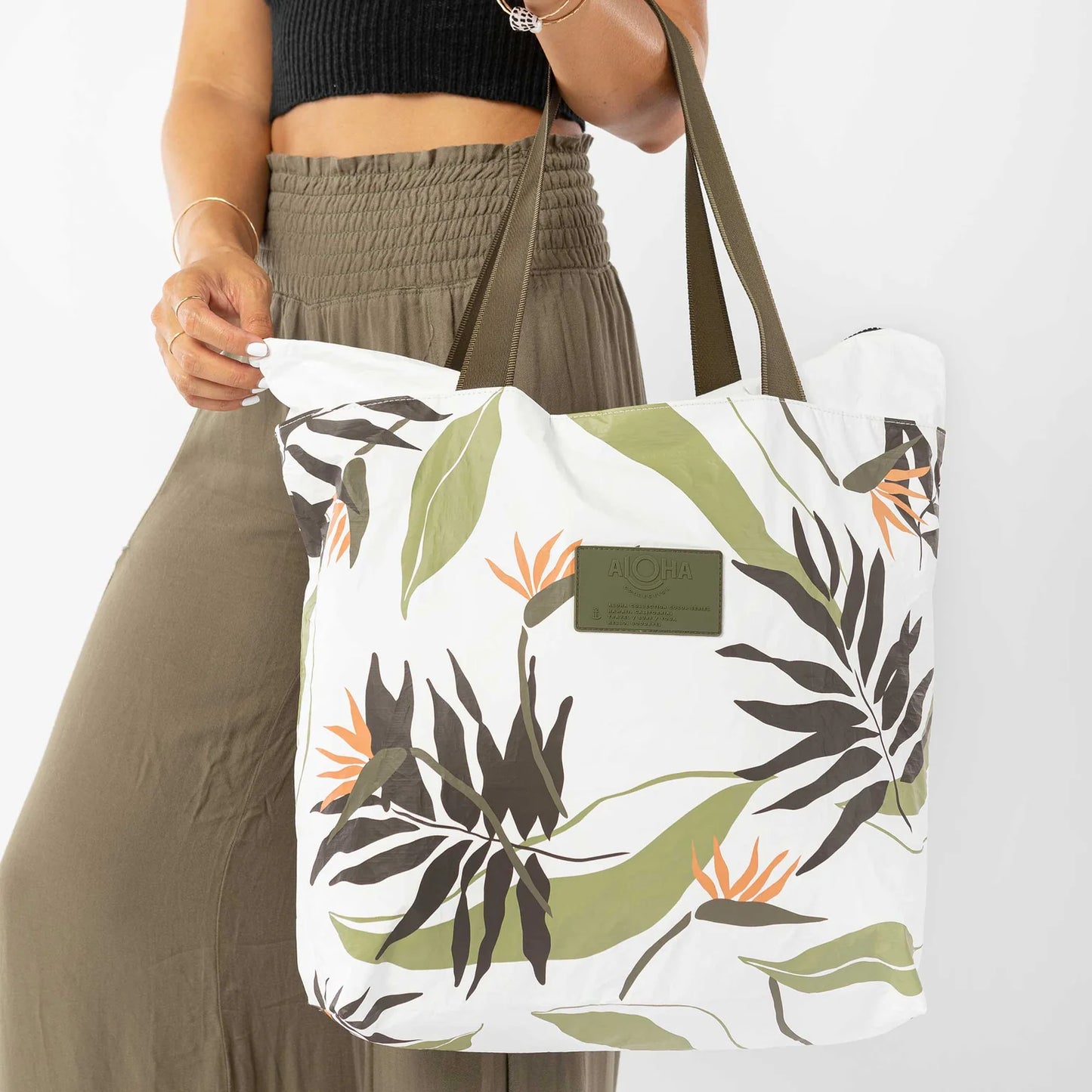 Aloha Day Tripper in Painted Birds Style DAY17957 Aloha