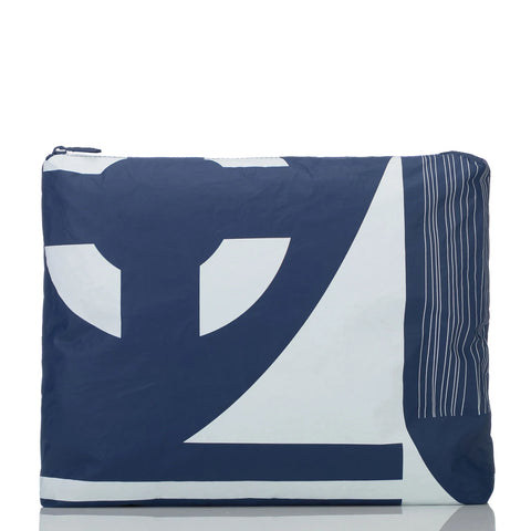 Aloha Max Pouch in Dockside White on Navy Aloha
