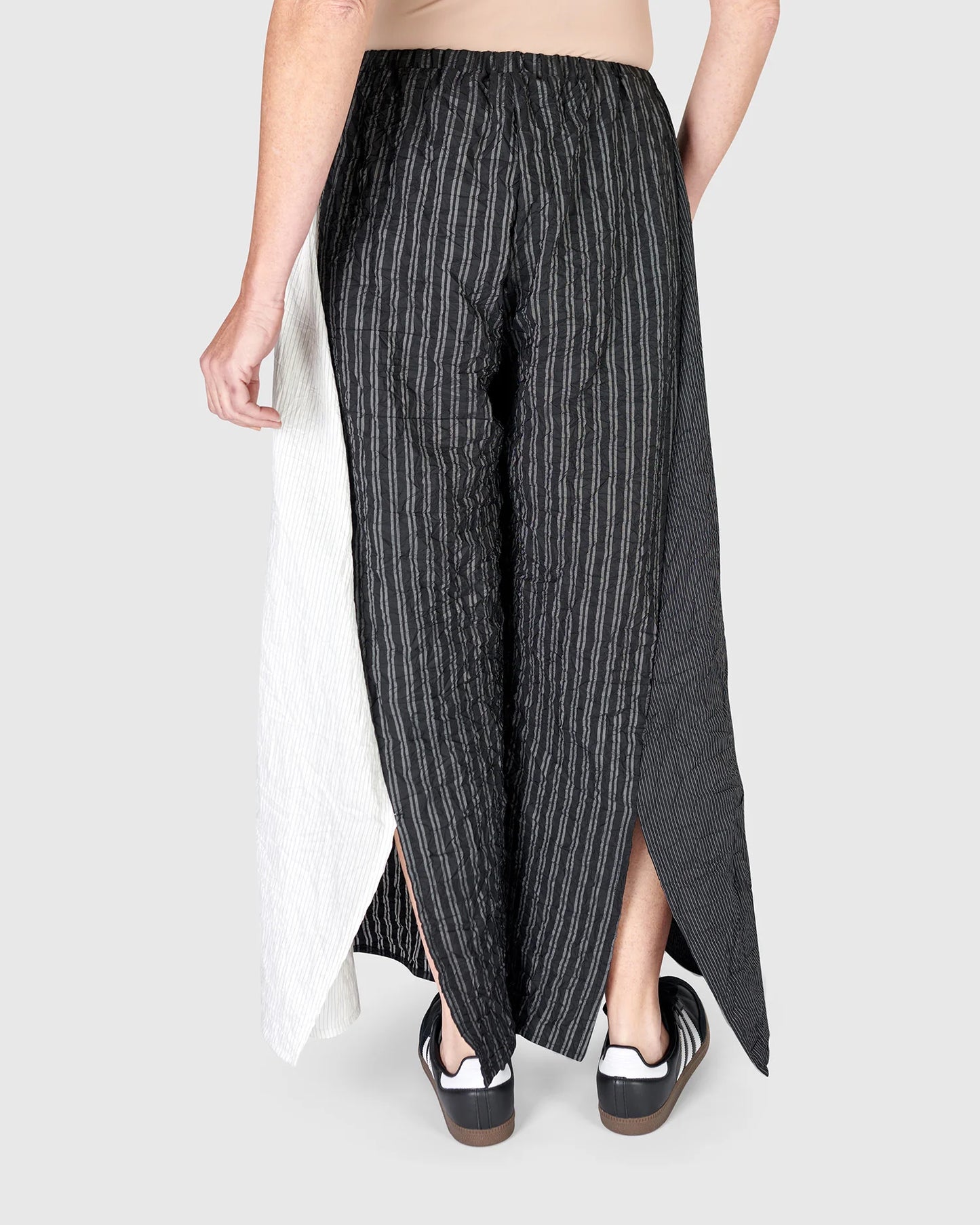 Alembika Urban Flared Pants, Style #UP940M