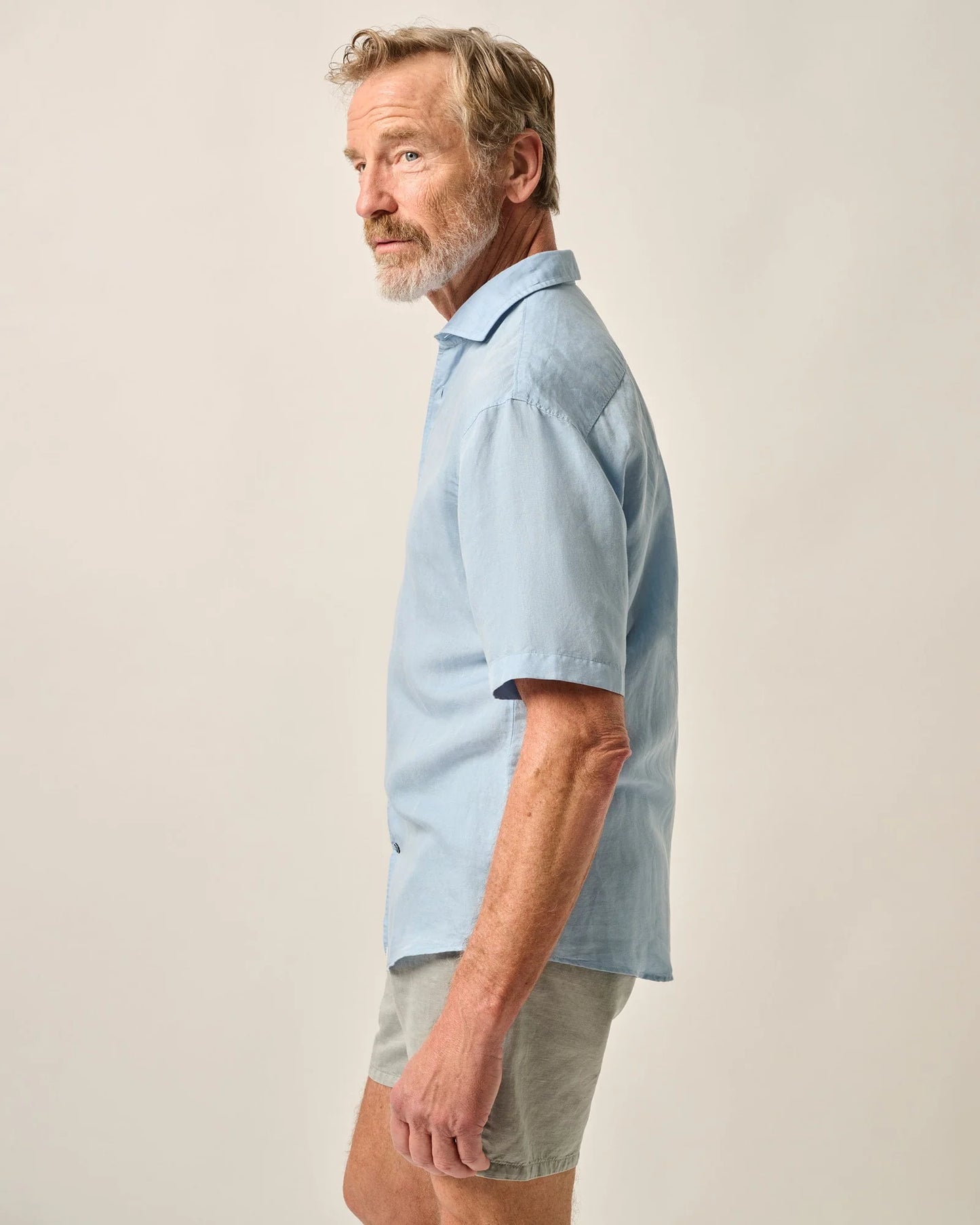 Johnnie-O Short Sleeve Hangin' Out Linen Button Up Shirt - Gianni, Style #JMWS100050