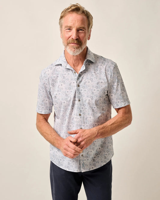 Johnnie-O Kayce - Short Sleeve Hangin' Out Knit Button Up Shirt, Style #JMWS100130