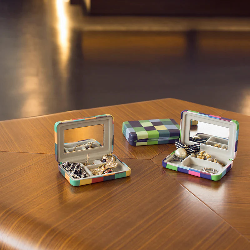 Portable Jewelry Case Style OR104-A Kikkerland