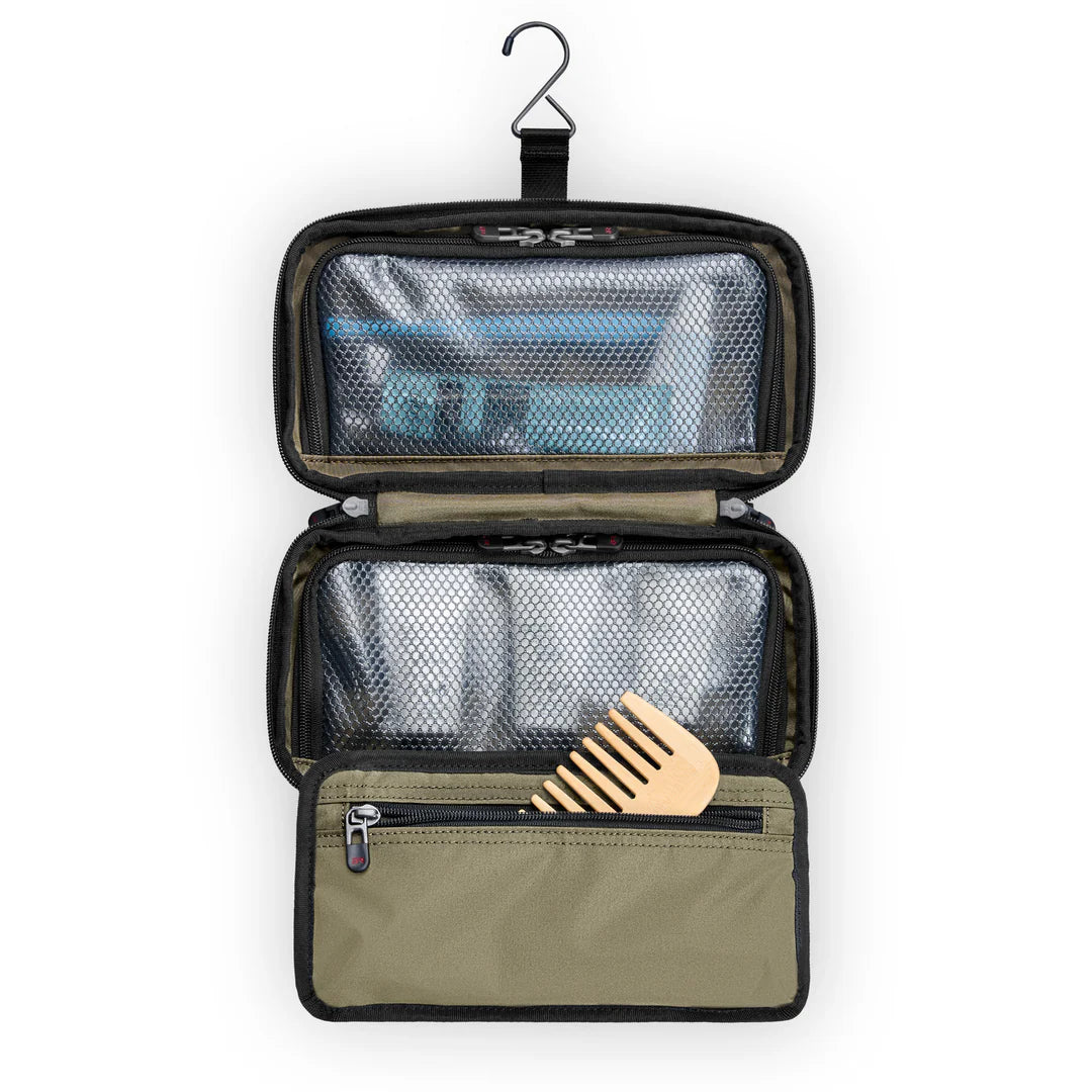 Briggs & Riley ZDX Toiletry Kit, Style #ZXA200