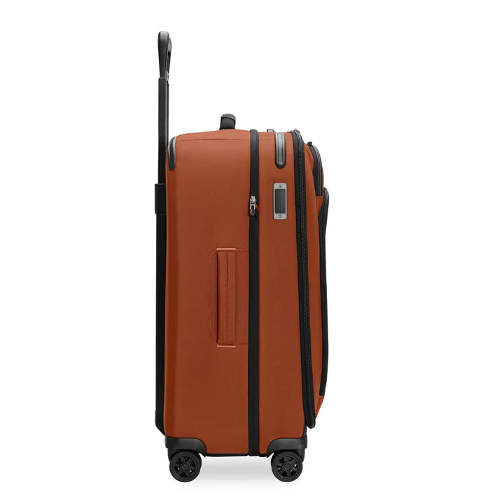 Briggs & Riley ZDX Medium Expandable Spinner, Style #ZXU226SPX
