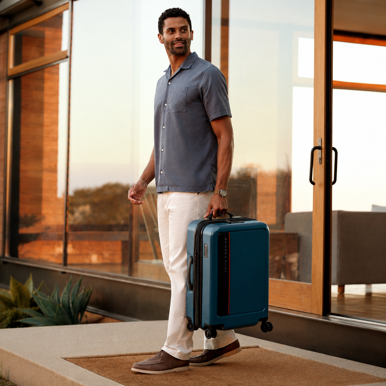 Briggs & Riley ZDX Ess. 22" Hardside Carry-On Expandable Spinner