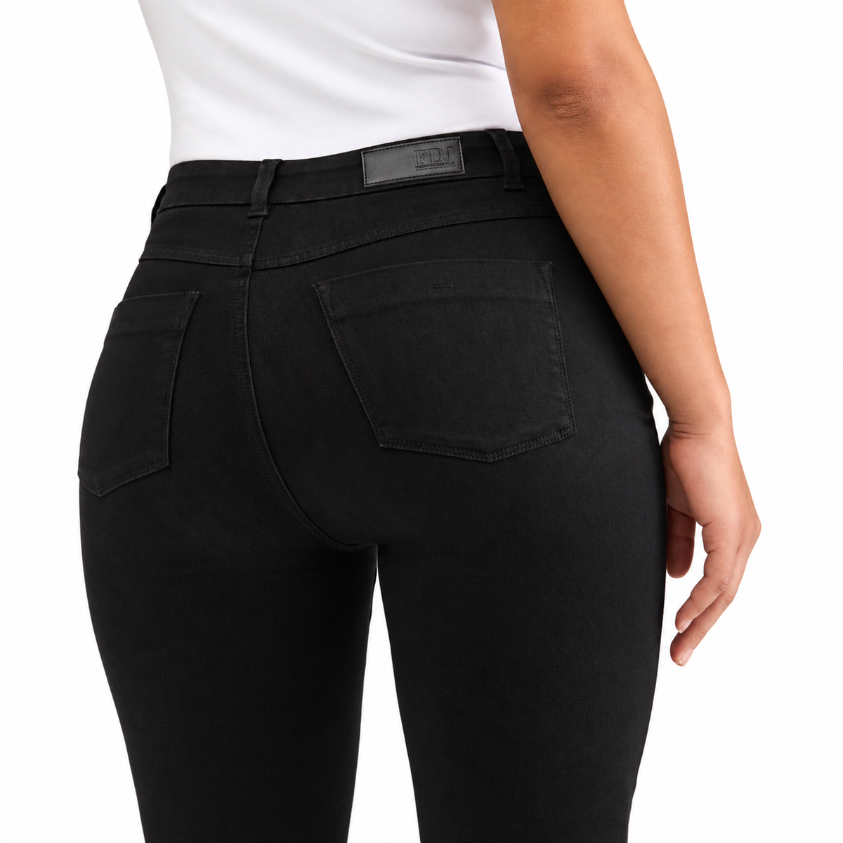 FDJ Suzanne Straight Leg Denim