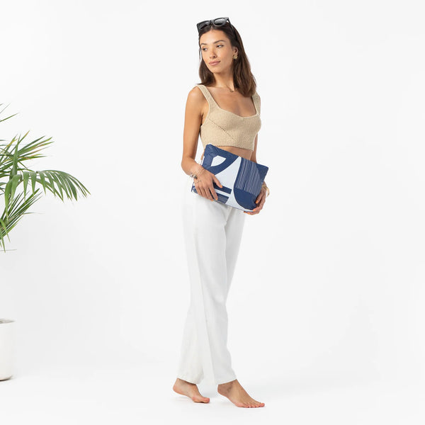 Aloha Dockside Mid Pouch in White on Navy Aloha
