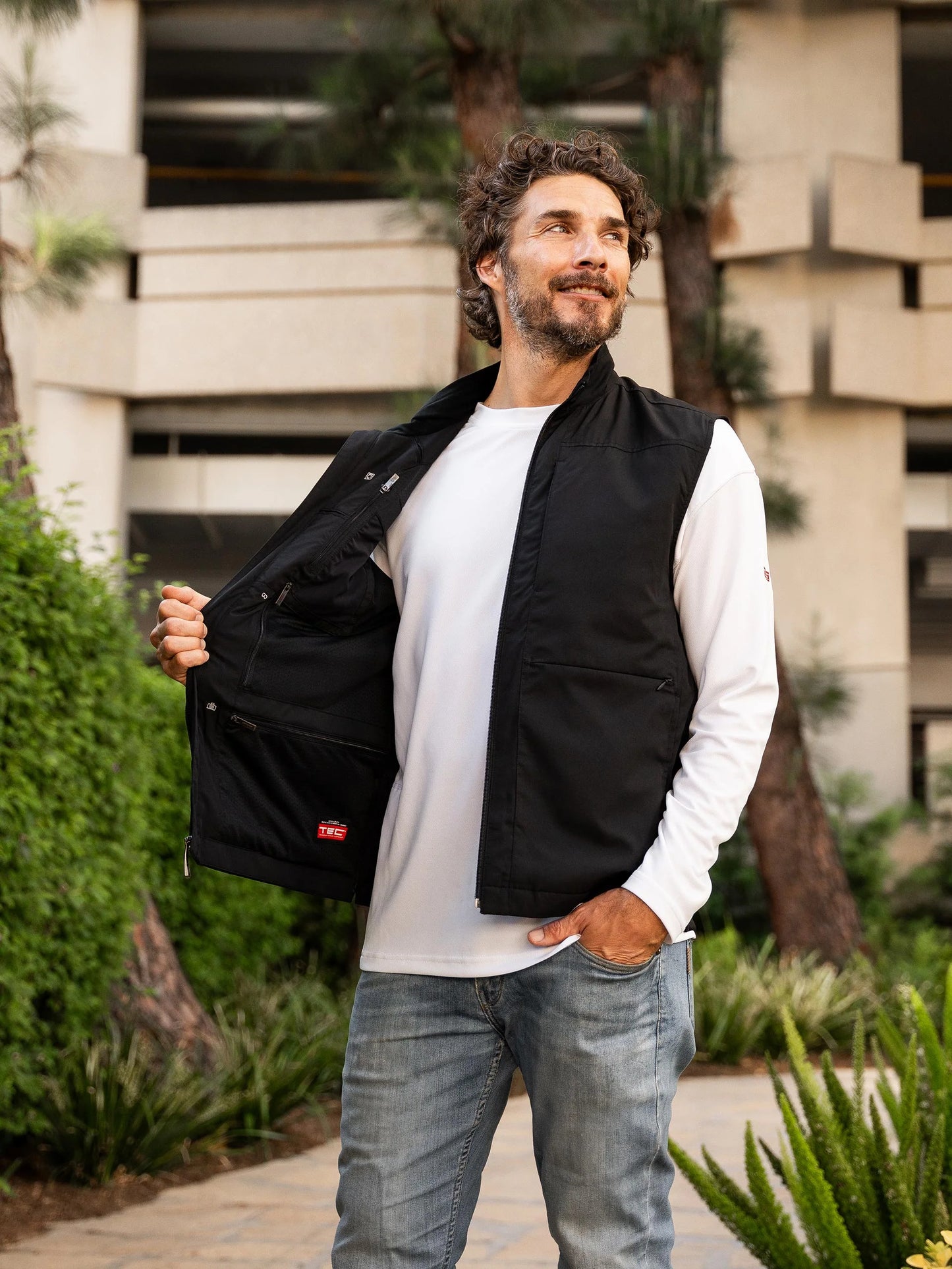 SCOTTeVEST Travel Vest for Men, Style #BVM SCOTTEVEST