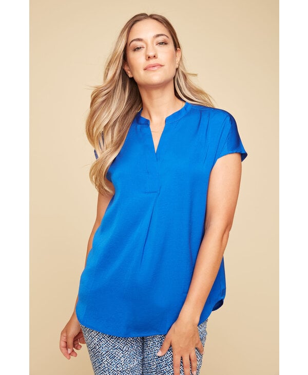 Renuar Collection Short Sleeve V Neck Top, Style #R5016