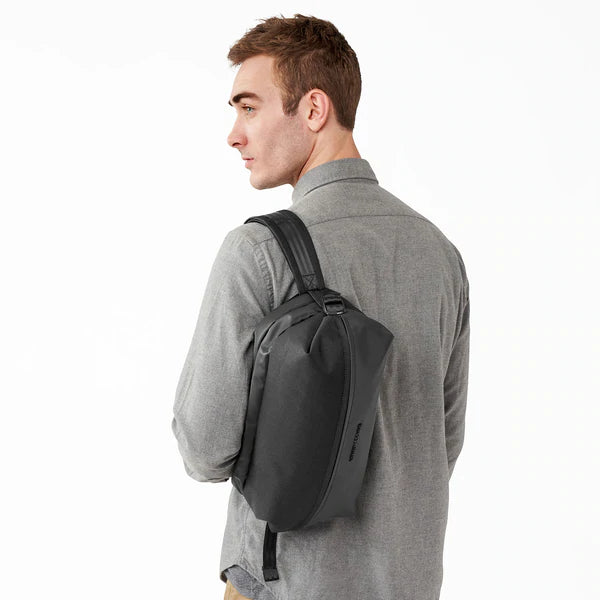 Briggs & Riley Delve Crossbody Sling Bag Briggs & Riley