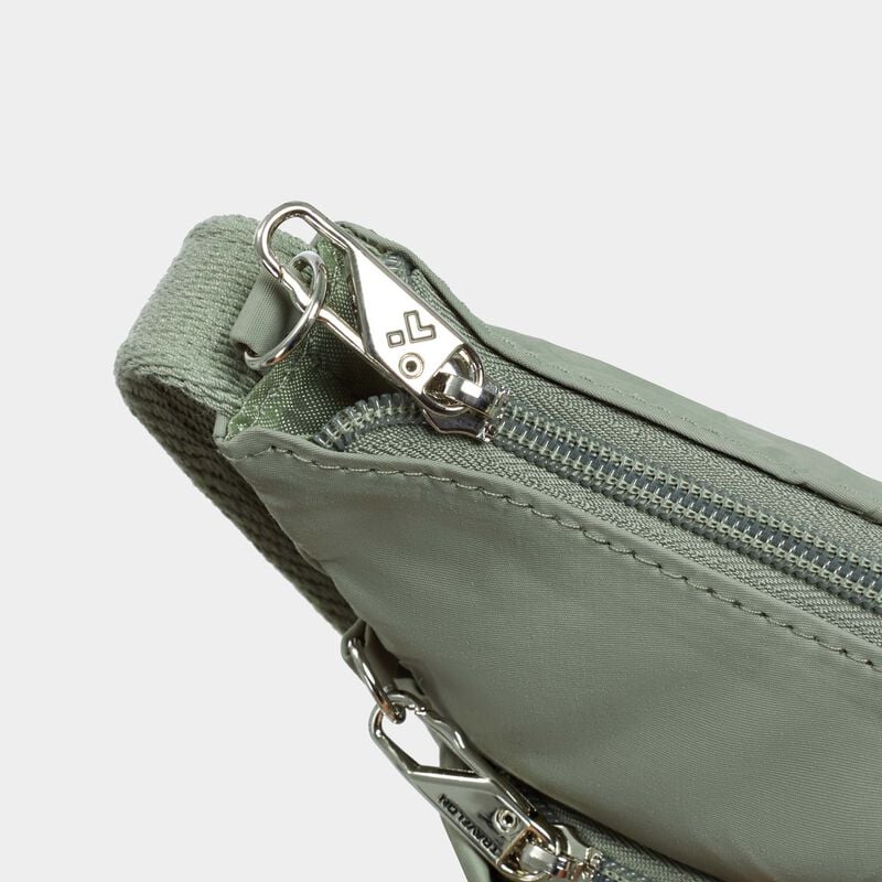 Travelon Roam Anti Theft Medium Crossbody, Style #43677