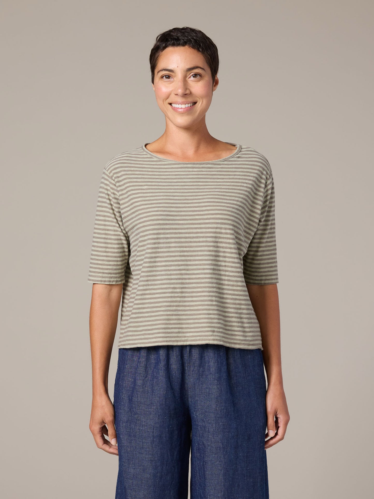 Cut Loose Elbow Sleeve Top