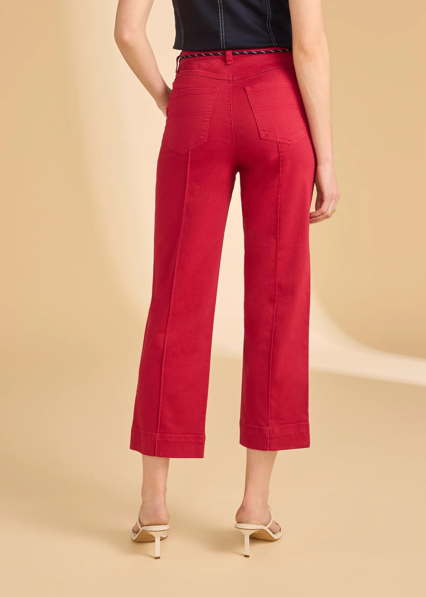 FDJ Suzanne Straight Crop Jeans, Style 6907511