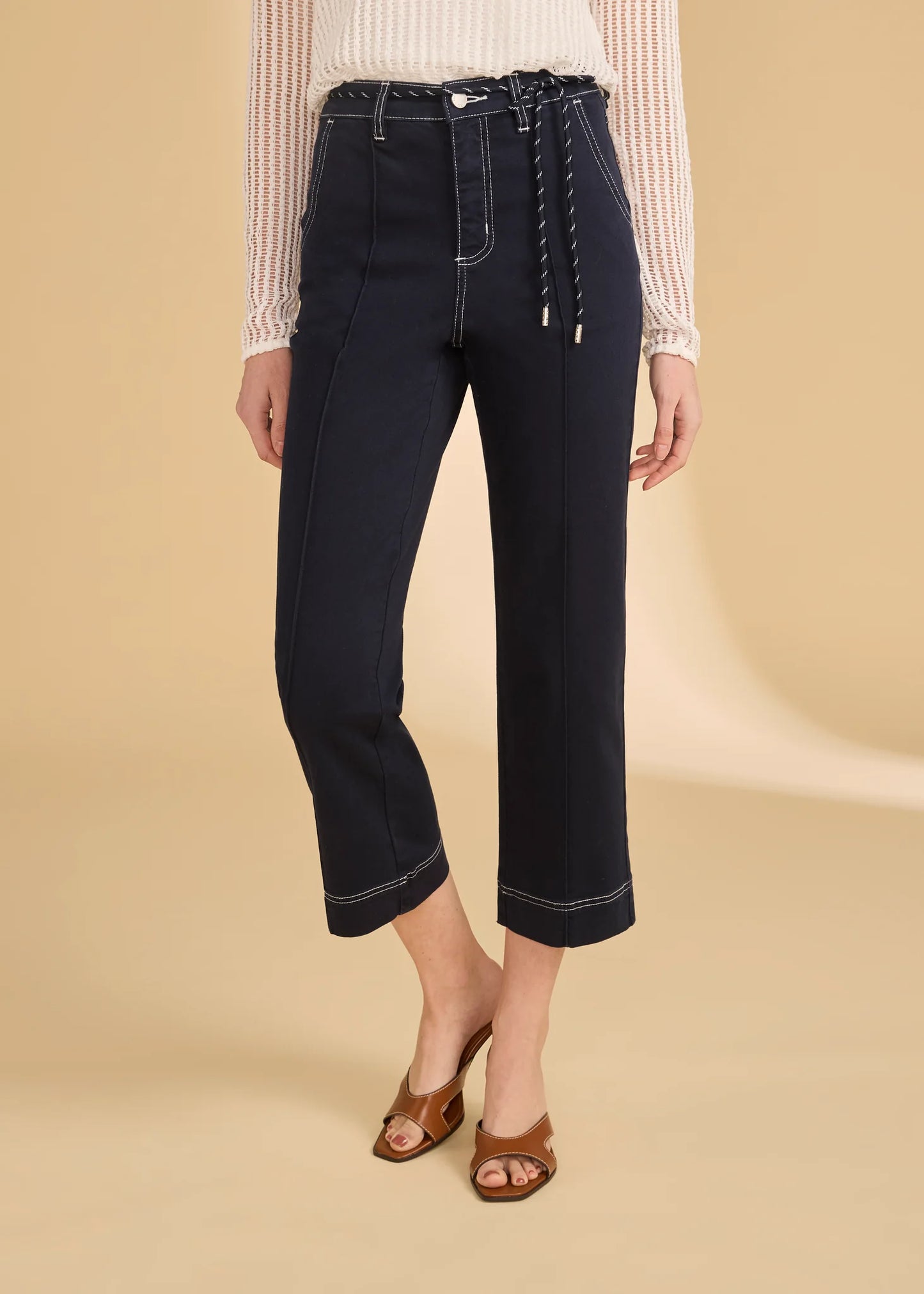 FDJ Suzanne Straight Crop Jeans, Style 6907511