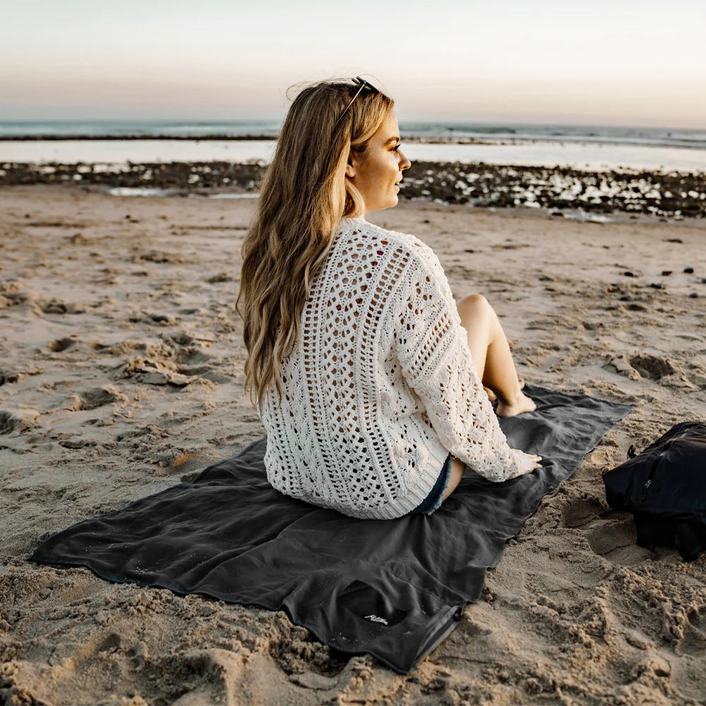 Matador NanoDry Packable Beach Towel, Style #MATBCHT001