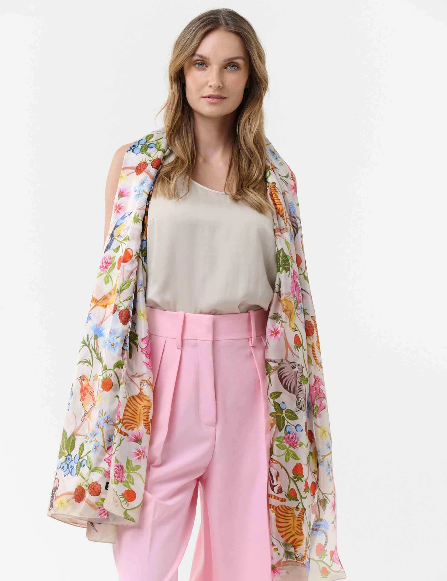 FRAAS Silk Animal and Plant Print Shawl