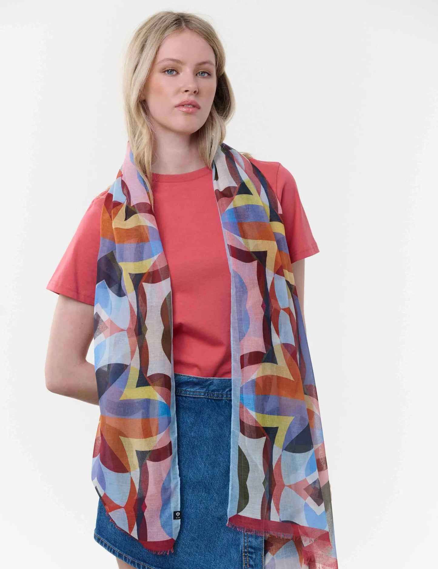 FRAAS Geometric Print Recycled Poly Scarf