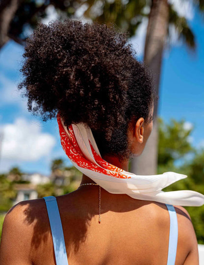 FRAAS Paisley Print Diamond Shaped Scarf
