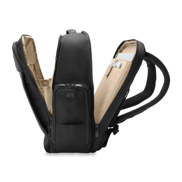 Briggs & Riley Baseline Traveler Backpack Briggs & Riley