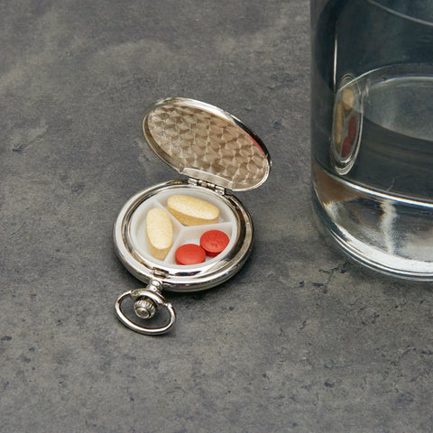 Kikkerland Pocket Pill Case, Style #CD541