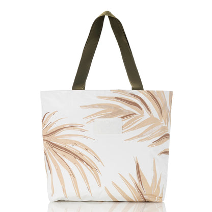 Aloha Day Tripper in Sway Leeward, Style #DAYWT175 Aloha