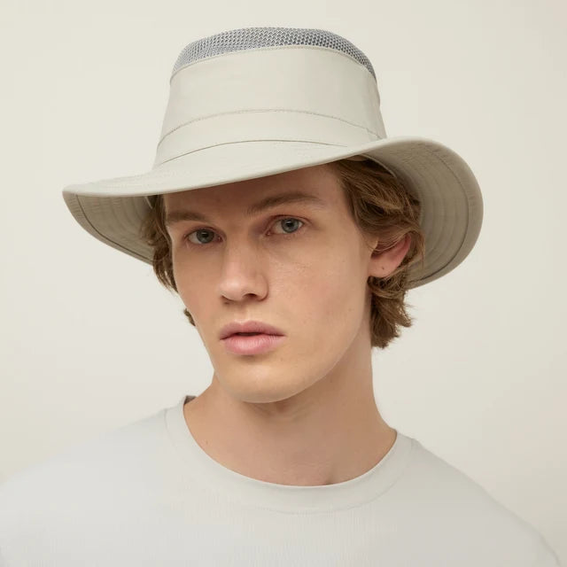 Tilley LTM5 Airflo® Hat Medium Brim