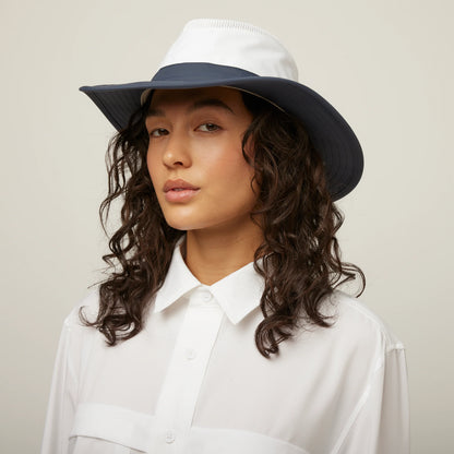 Tilley LTM6 Contrast Broad Brim Hat