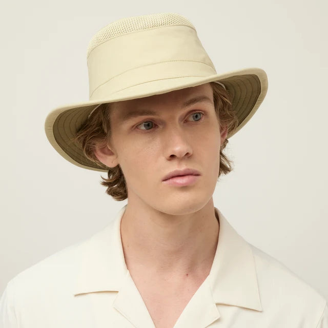 Tilley LTM5 Airflo® Hat Medium Brim