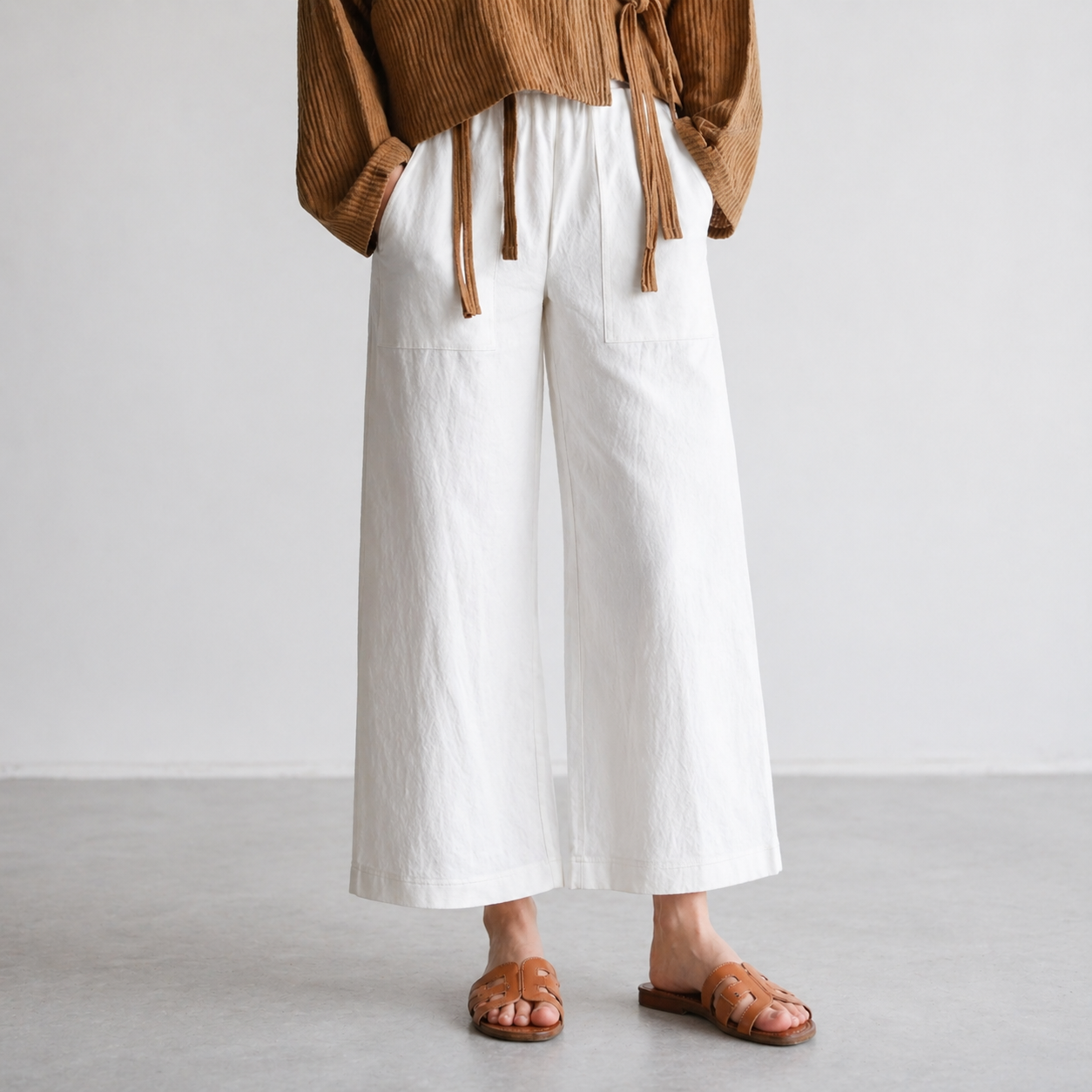 Nomi Designs Jean Linen Capri