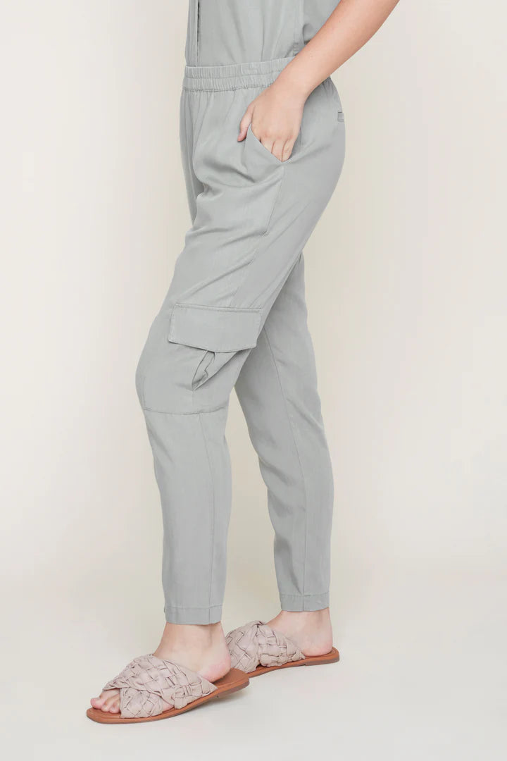 Renuar Collection Pull On Slim Cargo Pants, Style #R10067