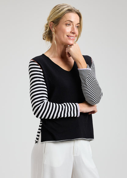 Zaket & Plover Striped V-Neck Sweater