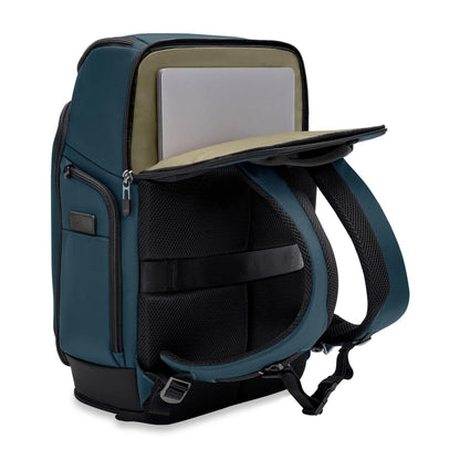 Briggs & Riley U-Zip Travel Backpack
