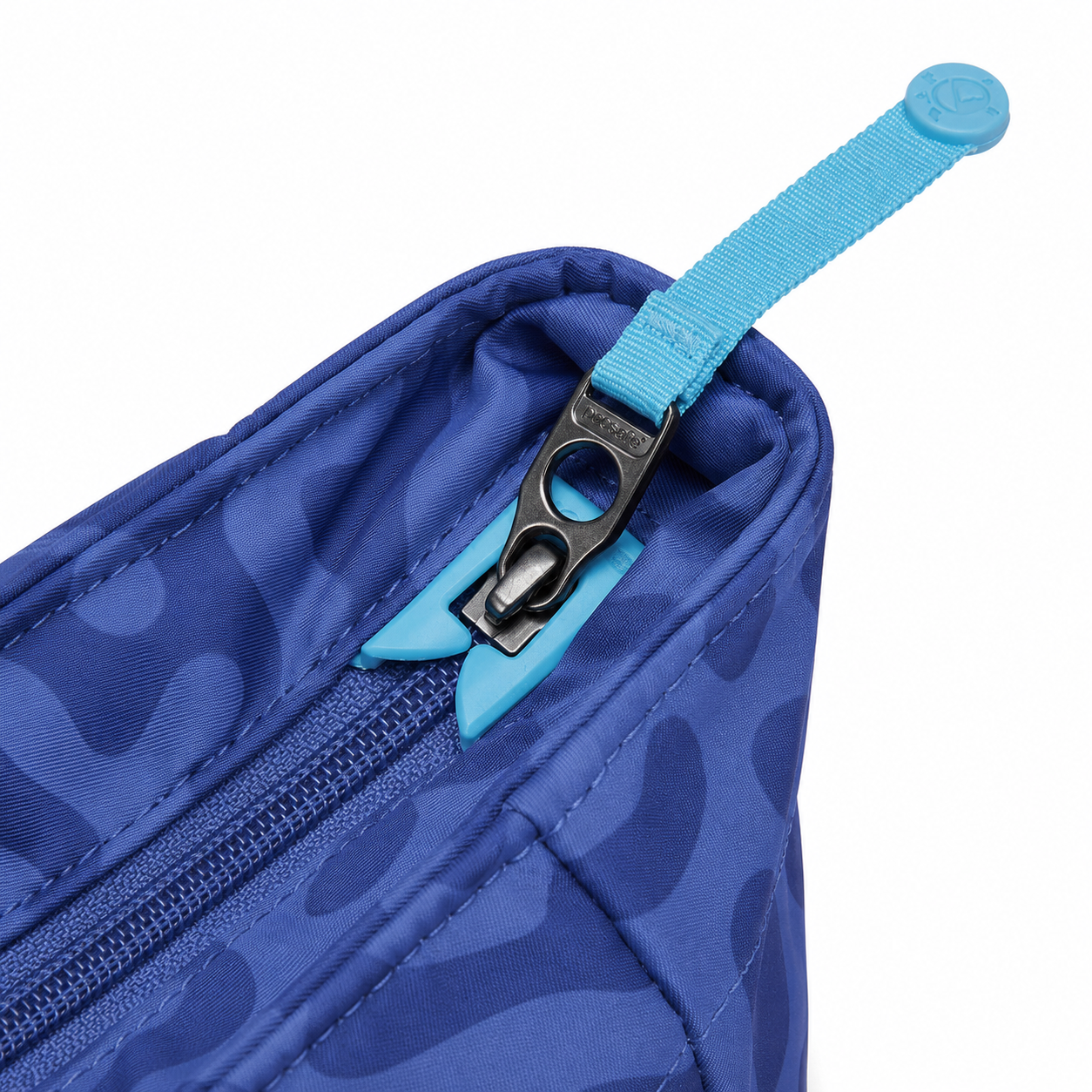 Pacsafe® GO Anti-Theft Totepack
