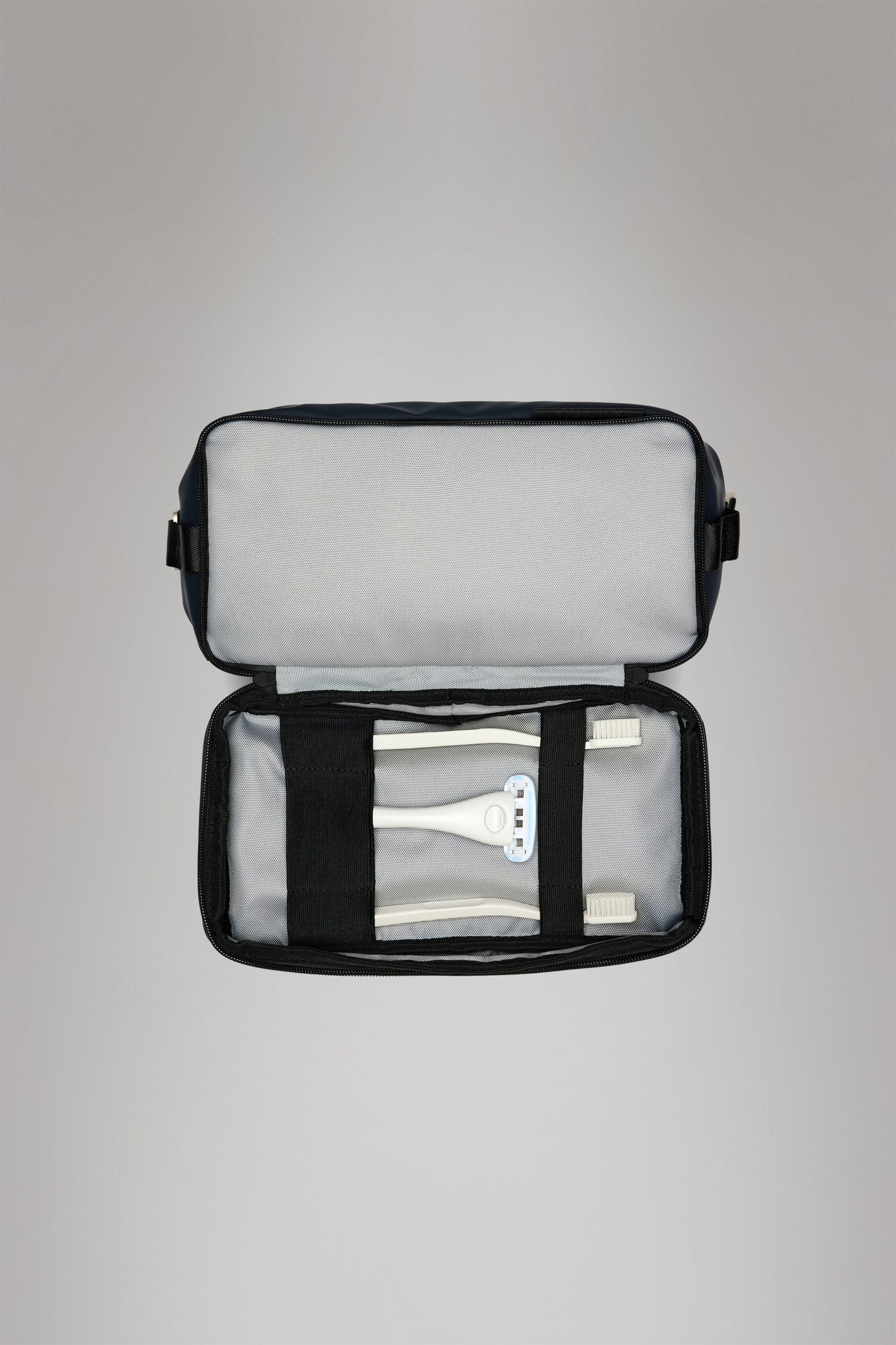 Rains Otaru Wash Bag, Style #12290