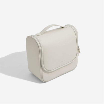 Large Hanging Washbag