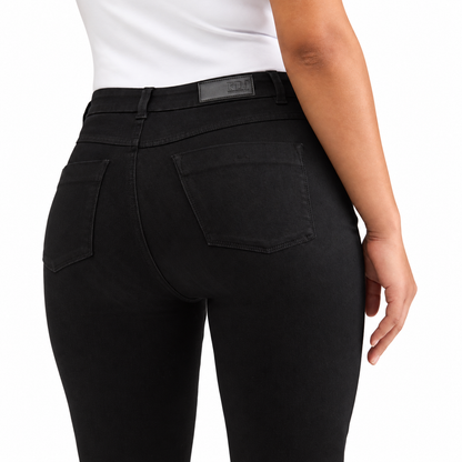 FDJ Suzanne Straight Leg Denim