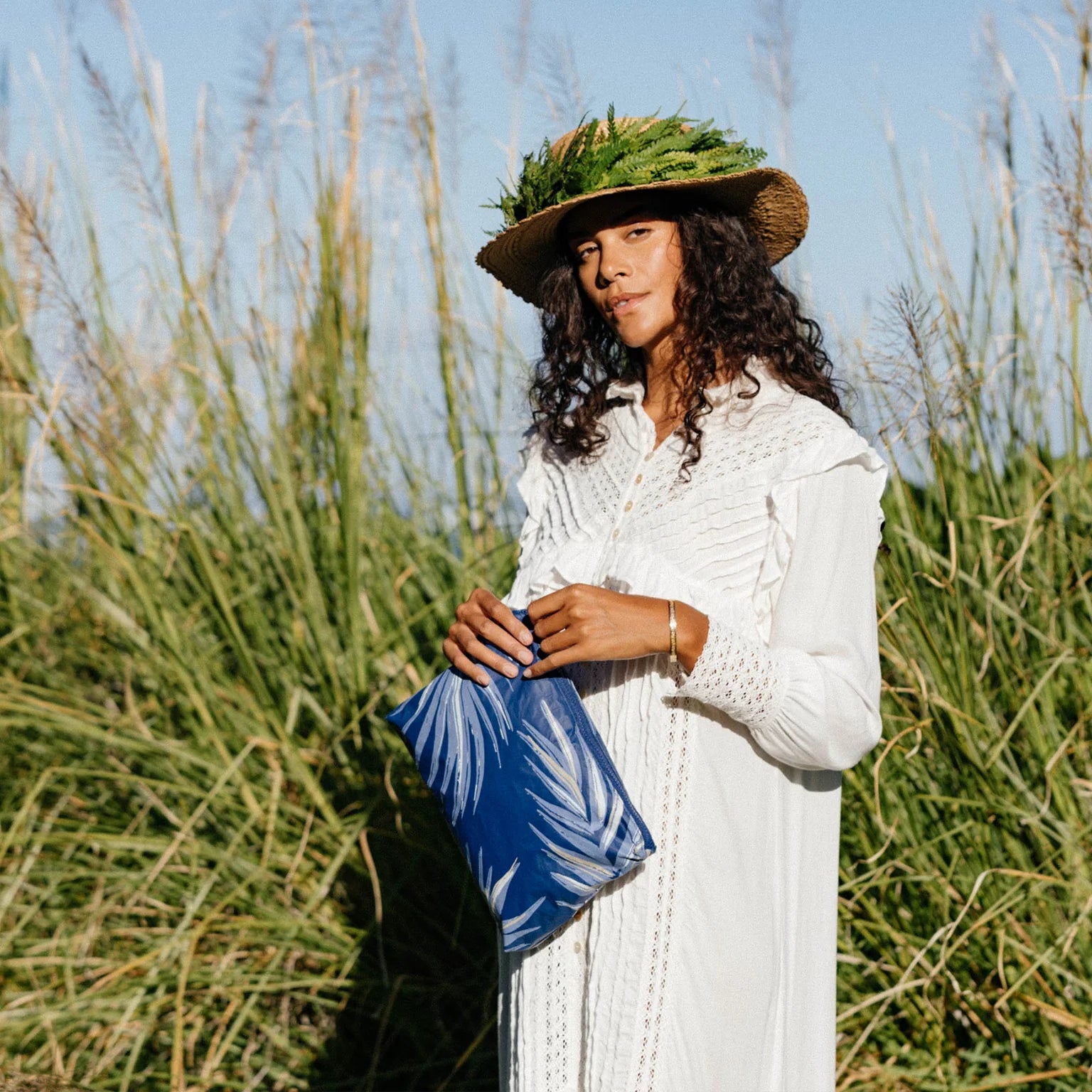 Aloha Mid Pouch in Sway Hanalei, Style #MIDCT175 Aloha