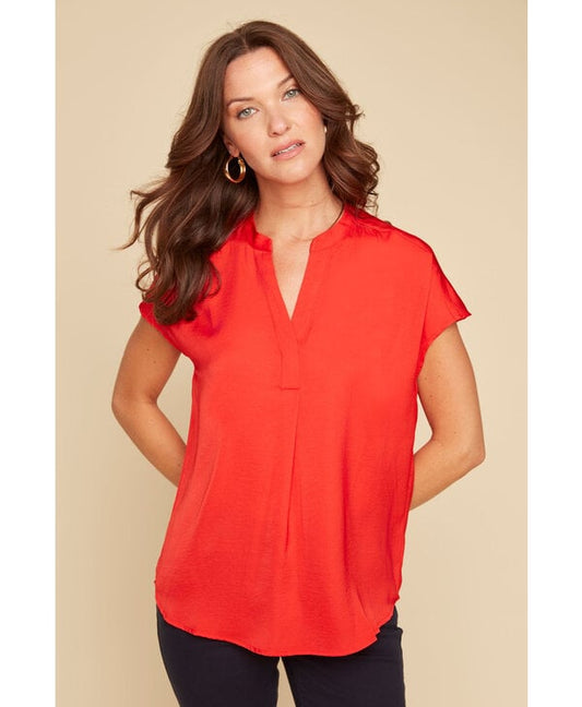 Renuar Collection Short Sleeve V Neck Top, Style #R5016
