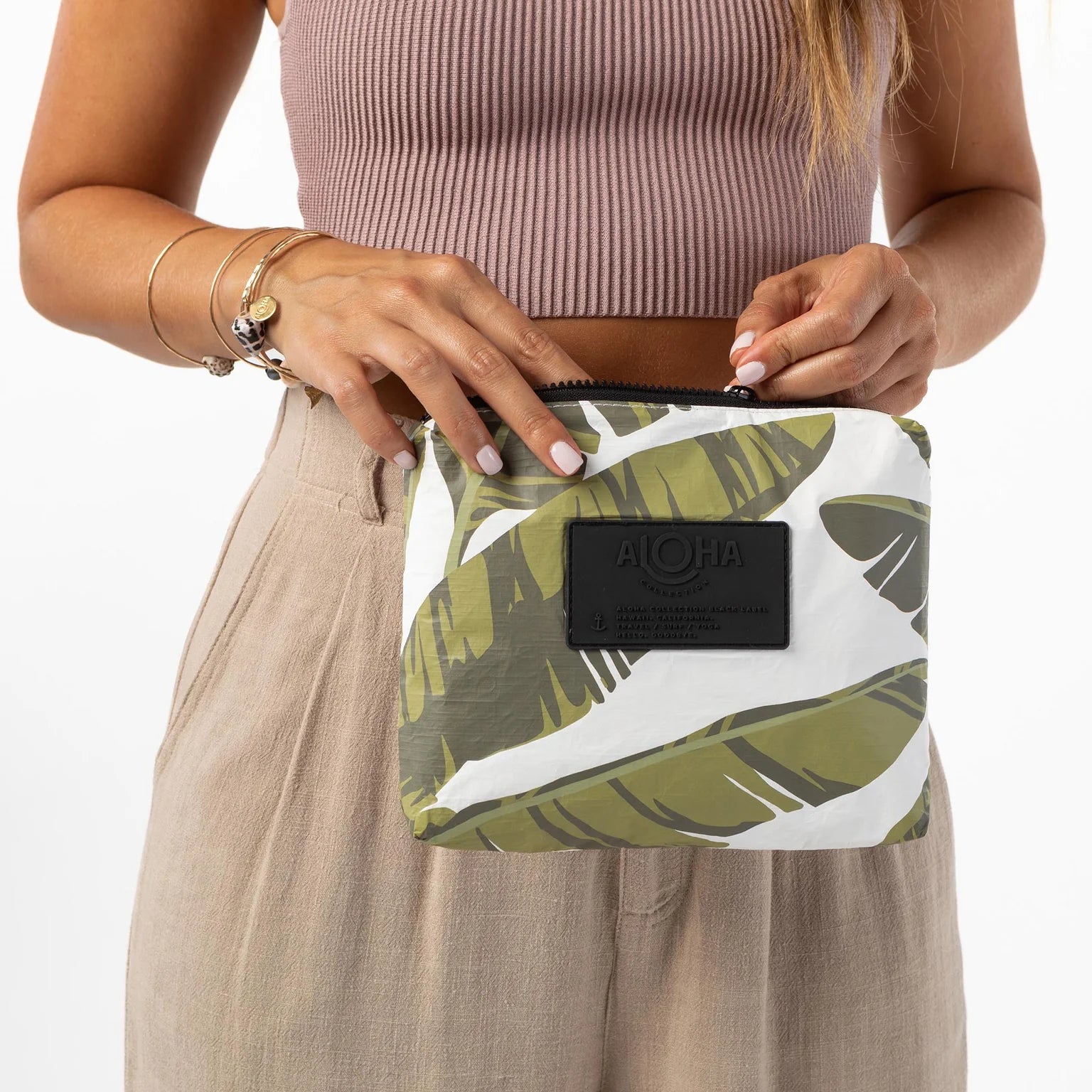 Aloha Small Pouch in Lūʻau Style SMAWT114 Aloha